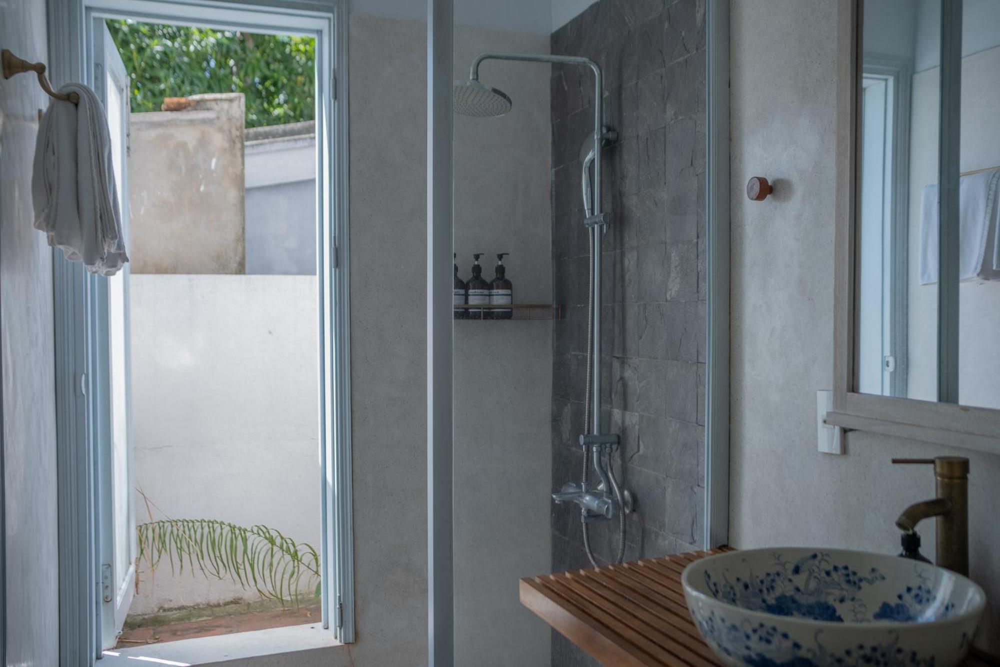 Homeday Retreats Tan Thanh Exterior photo